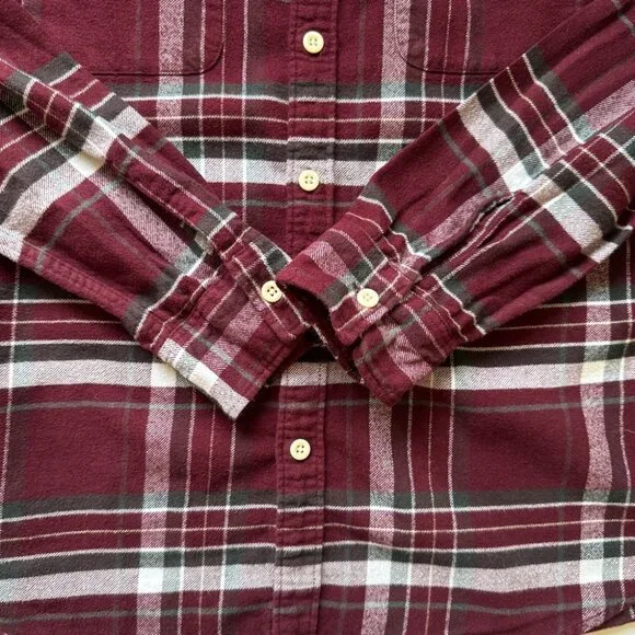 American Eagle Flannel Shirt Super Soft Red White Plaid Button Down Collar Sz XL - Picture 13 of 13